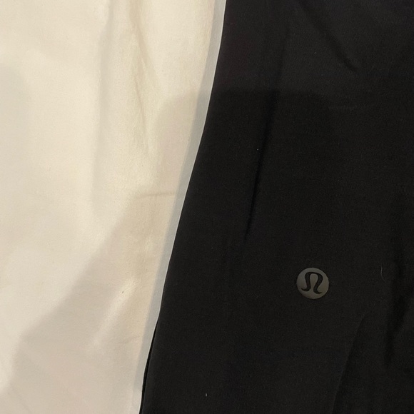 Black Lululemon joggers - Picture 4 of 5